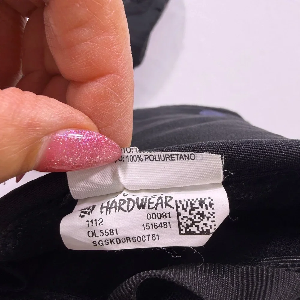 Mountain Hardwear Womens OutDry Waterproof Winter Gloves Black Pink women  M